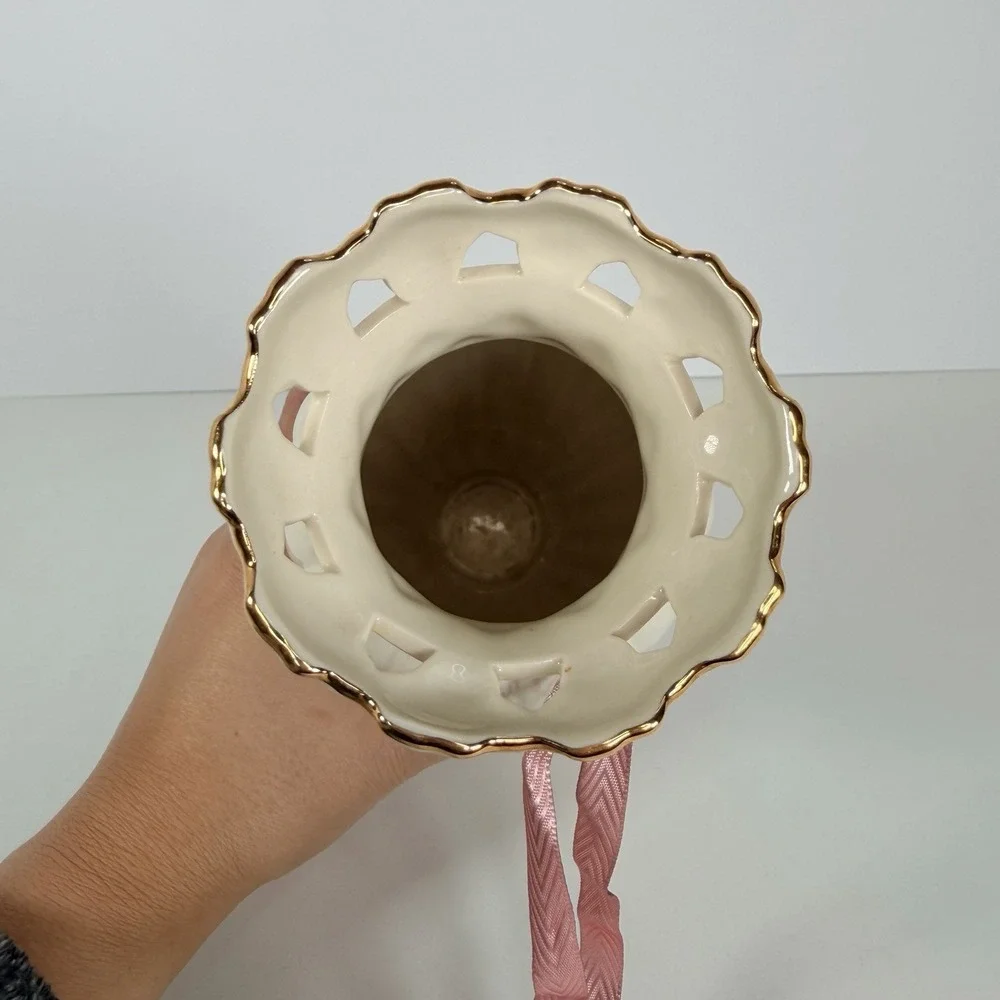 Lenox Tied with Love Bryanna Bud Vase‎ Ivory w/ Gold Trim - 8.5